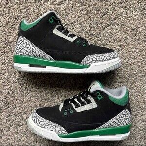 Nike Air Jordan 3 Retro Pine Green Size 5 Youth (Size 6.5 Women's)